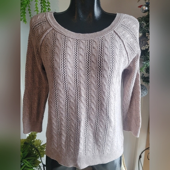 American Eagle Light Brown Colored Cable Knit Sweater S - Picture 1 of 7